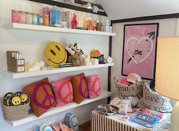 connecticut/fairfield-county/shop/kelli-and-crew