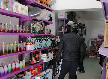 bolivia/potosi/shop/eliza