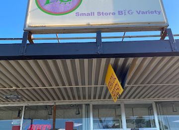 illinois/giant-city-state-park/shop/international-grocery