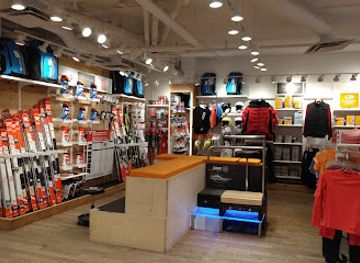 canada/laurentides/shop/magasin-de-la-place-clothing