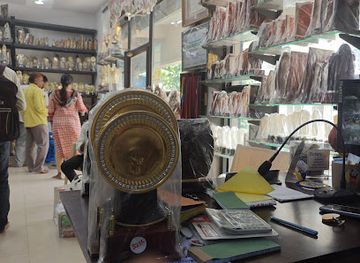 india/andhra-pradesh/shop/guptas-arts-crafts-best-trophy-manufacturing