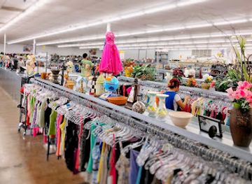 texas/irving/shop/thrift-giant