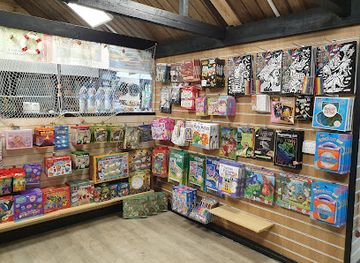 united-kingdom/norfolk-broads/shop/stracey-arms-mill-shop-tea-rooms