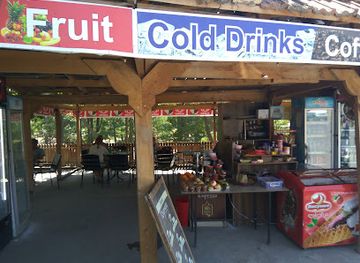 georgia/uplistsikhe/shop/uplistsikhe-cafe