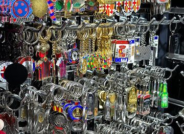 spain/catalonia/shop/tourist-treats-gift-shop-barcelona