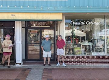 florida/st-petersburg/shop/corey-avenue-shopping-district