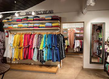 india/kochi/shop/fabindia-napier-street-fort-kochi