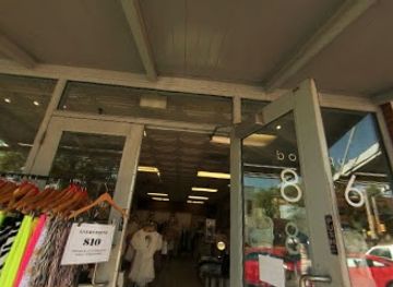 arizona/tucson/university-of-arizona/shop/boutique-816