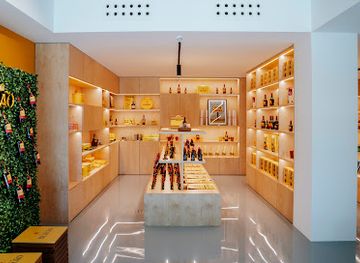 portugal/beira-baixa/shop/loja-licor-beirao