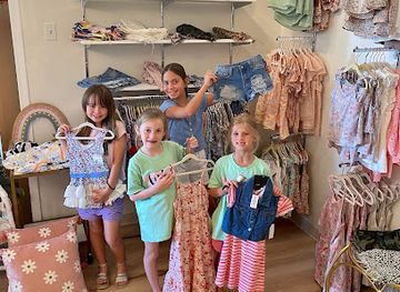 Belle Vie Boutique + Gifts