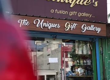 india/uttarakhand/shop/the-uniques-gift-gallery