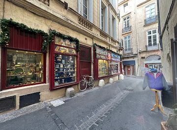 france/montpellier/shop/pomme-de-reinette-et-pomme-d-api