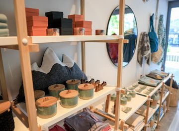 slovenia/bled/shop/outbase