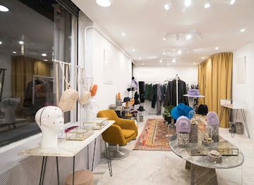 hungary/vertes-mountains/shop/margot-budapest