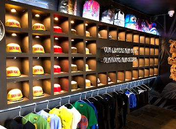 guam/sinajana/shop/crowns-guam