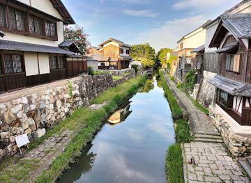 japan/omi/shop/hachiman-bori-moat