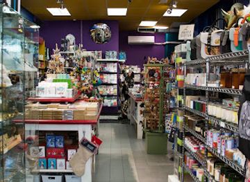 canada/toronto/shop/outer-layer