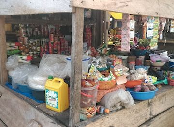 ghana/akyem/shop/kwabeng-market-centre