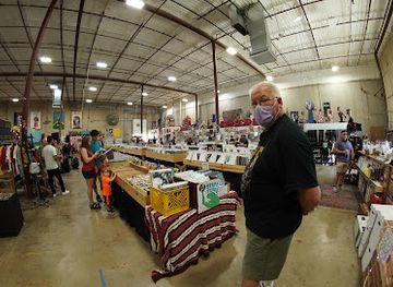 texas/fort-worth/shop/doc-s-records-vintage