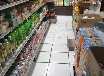 the-bahamas/berry-islands/shop/puppies-convience-store