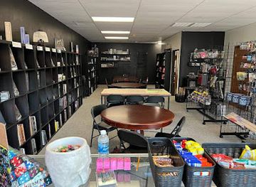 oklahoma/norman/shop/dmdave-s-books-and-games