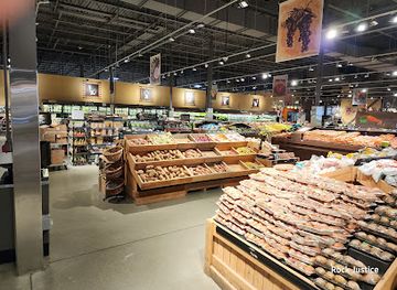 alaska/arctic-alaska/shop/market-district-supermarket