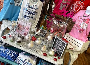 tennessee/clarksville/shop/the-christie-boutique