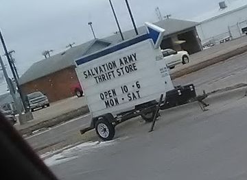 nebraska/columbus/shop/the-salvation-army-family-store