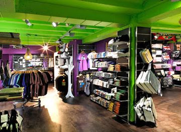 switzerland/lausanne/vidy/shop/particules-en-suspension