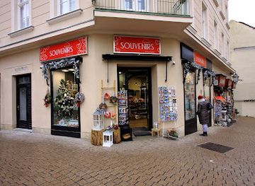 croatia/zagreb/shop/souvenirnica