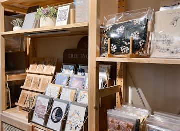 singapore/katong/shop/papercranes-design