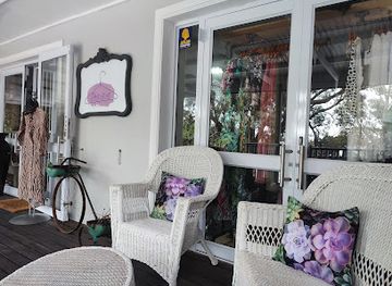 south-africa/port-elizabeth/shop/this-is-us-consignment-boutique