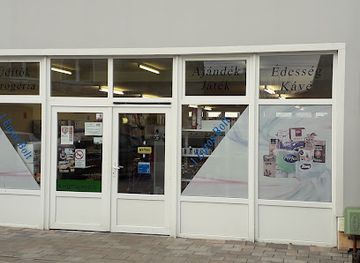 hungary/hansag/shop/1-euro-store