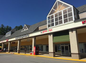 Tanger Outlets Tilton