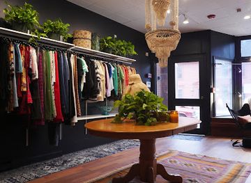 rhode-island/providence/college-hill/shop/bangled-tiger