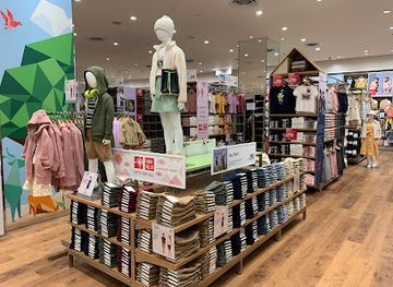 thailand/ayutthaya/shop/uniqlo-central-ayutthaya-store