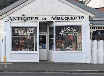 australia/mount-wellington/shop/antiques-on-macquarie