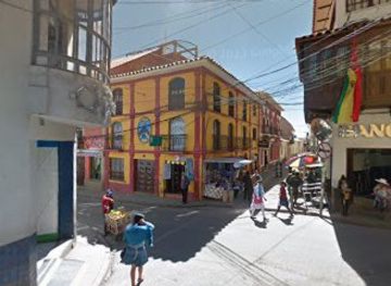 bolivia/potosi/plaza-10-de-noviembre/shop/infinity-shop