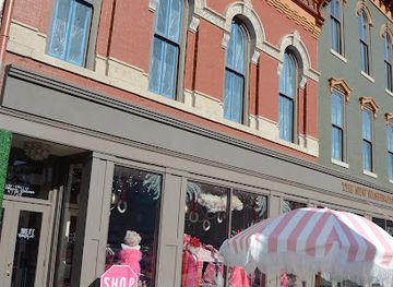 indiana/southern-indiana/shop/house-of-k-boutique