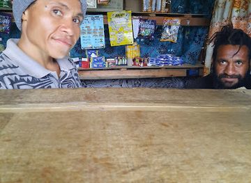 papua-new-guinea/mount-wilhelm/shop/khomblex-aus-market