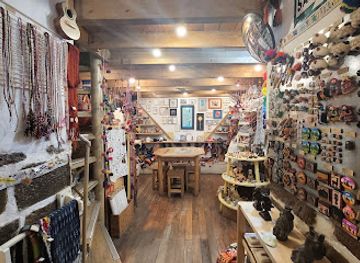 peru/cusco/sacsayhuaman/shop/pedazo-de-arte