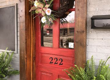 mississippi/tombigbee-national-forest/shop/the-bus-stop-flowers-gifts-more