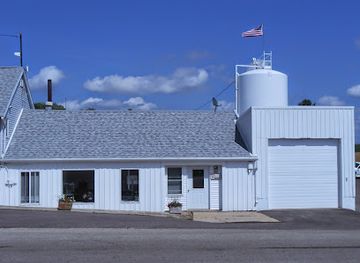 illinois/driftless-area/shop/roelli-cheese-haus