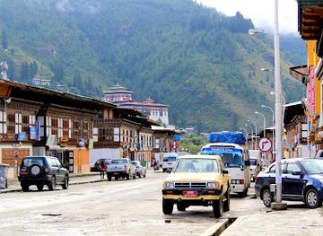 bhutan/paro-valley/shop/paro-craft-market