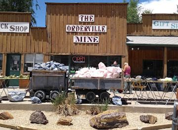 utah/bryce-canyon-city/shop/orderville-mine-rock-shop