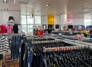 jersey/saint-brelade/shop/marks-spencer
