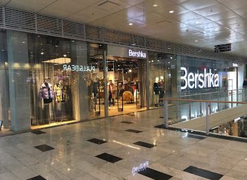 slovakia/kosice/shop/bershka