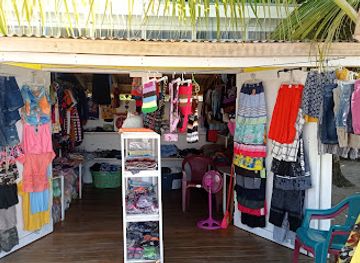 belize/hopkins/shop/e-t-cutesy-s