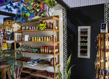 colombia/leticia/shop/chambira-store