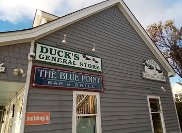 tennessee/duck-river-valley/shop/the-waterfront-shops